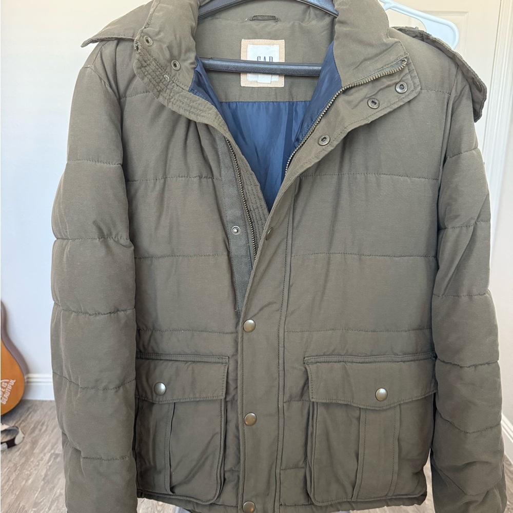 Gap PrimaLoft Insulated Puffer Jacket